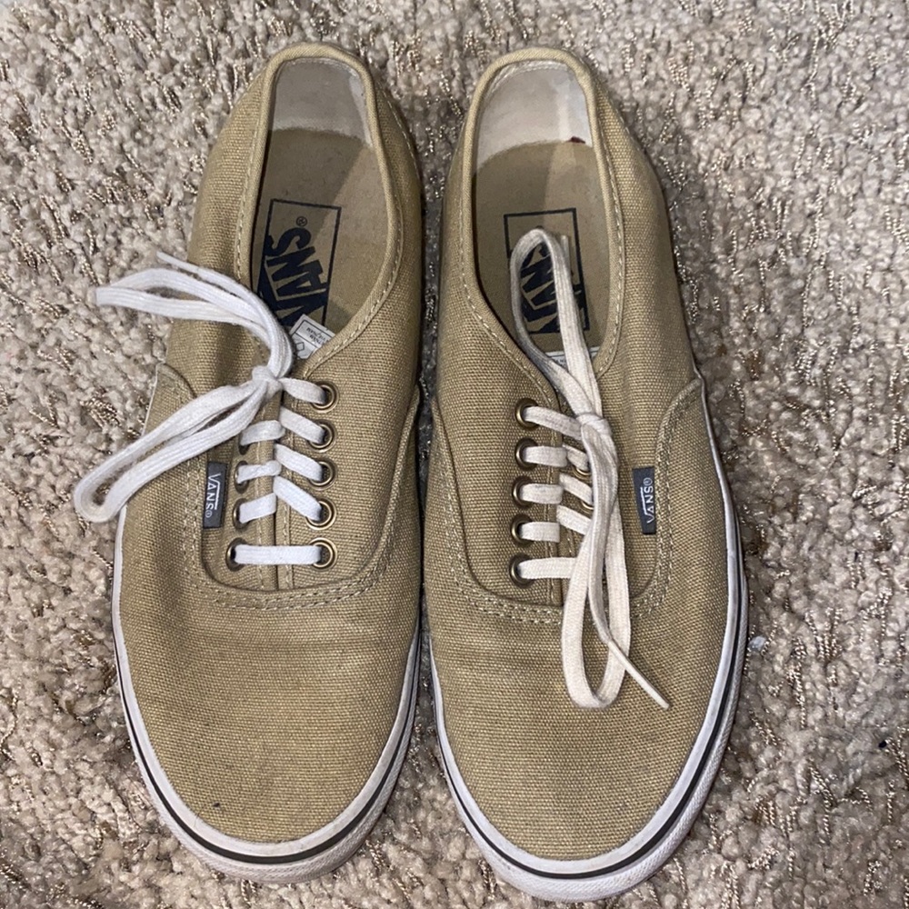 Gently used vans